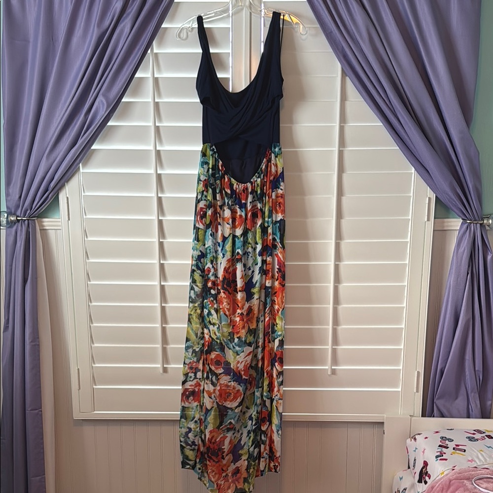 Le Lis Blue Red Sleeveless Scoop Neck Sundress